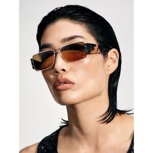 New MCM MW0012 32J Gold and Black Frame Sunglasses with Roviex Lenses Authentic